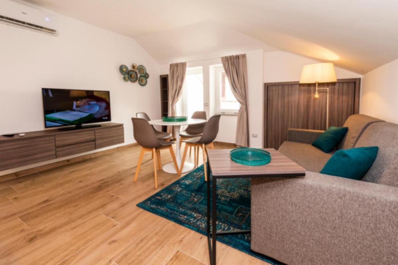 Aurelia Antica Suites & Apartments Рим Екстер'єр фото